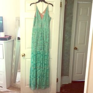 Green lace dress with metallic thread